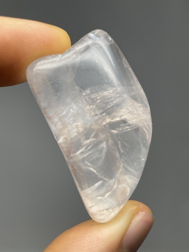 Large Tumbled Fire Quartz Polished 33g Reiki Crystal Healing Creativity Q12 - Picture 6 of 10