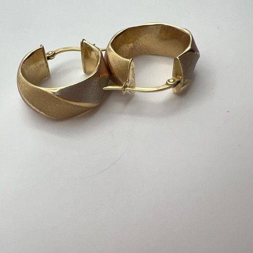 14k gold milor hoop earrings - Picture 7 of 9