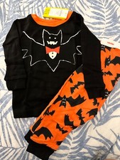 Baby Gap Halloween Bat Pj's 6-12 months