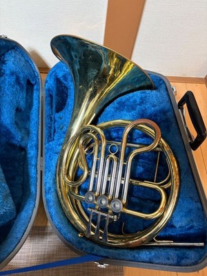 YAMAHA YHR-313 Single French Horn gebraucht mit Hartschalenkoffer