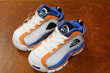 New Fila Grant Hill 2 PDR Sneakers Shoes - INFANT Size 6 - White / Orange / Blue