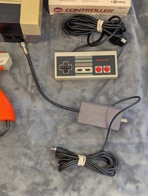Nintendo NES Entertainment System Juego de Acción Consola Completo