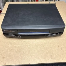 PANASONIC PVQ-920 VHS VCR Player Recorder Omnivision Blue Line No Remote TESTED
