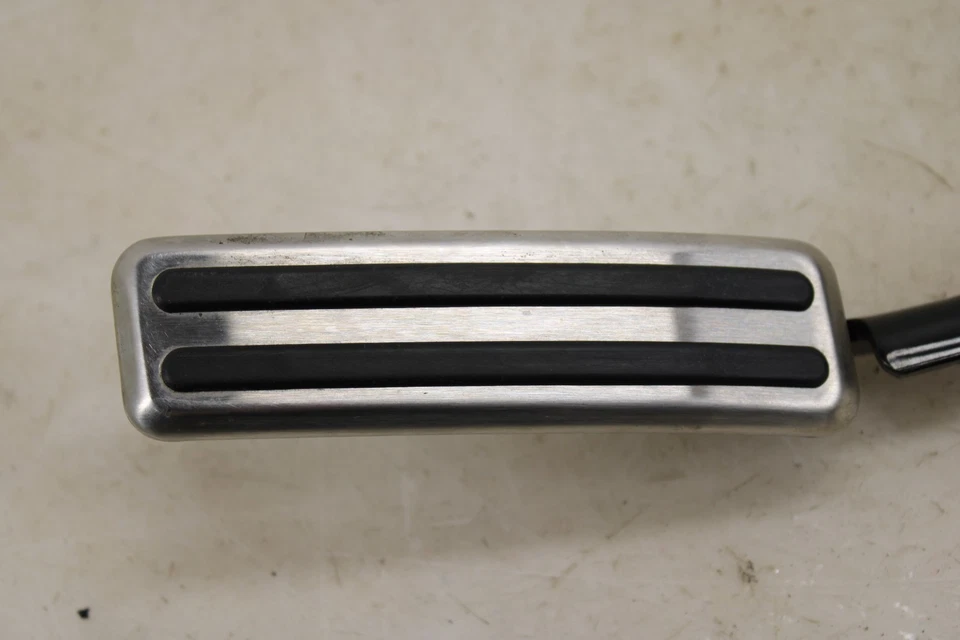 2007-2010 Saturn Sky Accelerator Pedal OEM MO19 - Image 2 of 4
