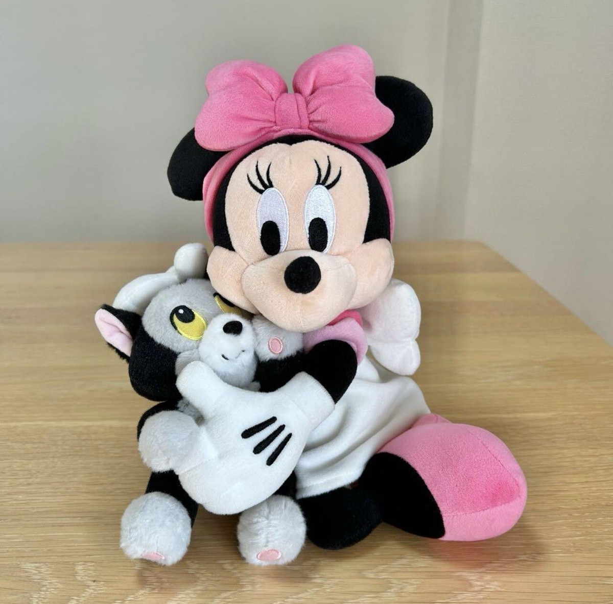Disneyland Minnie Mouse & Figaro Plush Doll TokyoDisney Resort