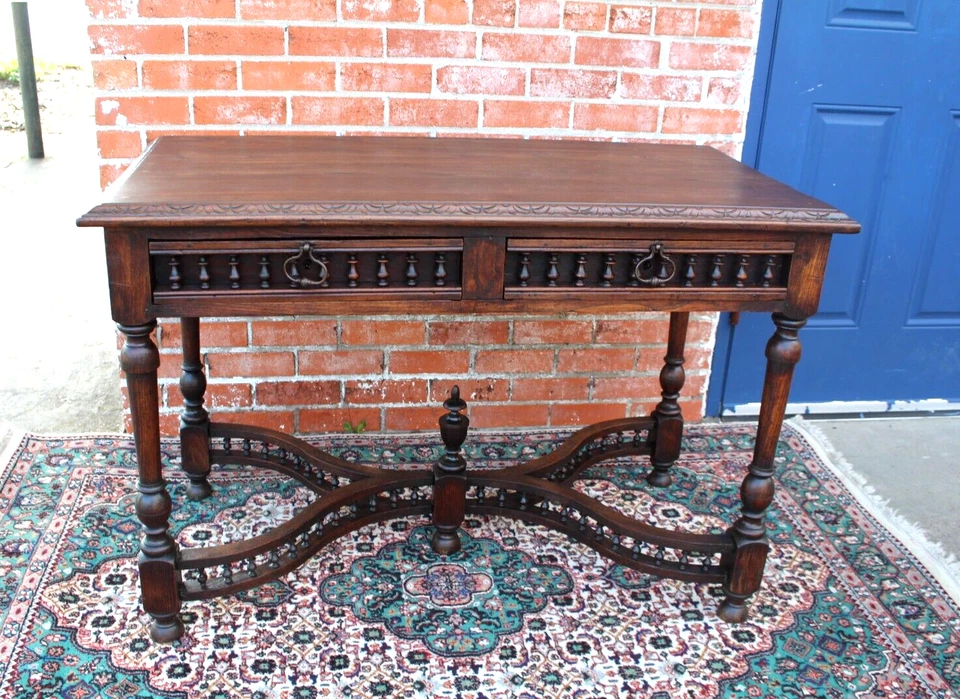 Escritorio Francés Antiguo Roble Bretaña | Mesa de Oficina Estilo Gótico Tallada Foto 3 de 4