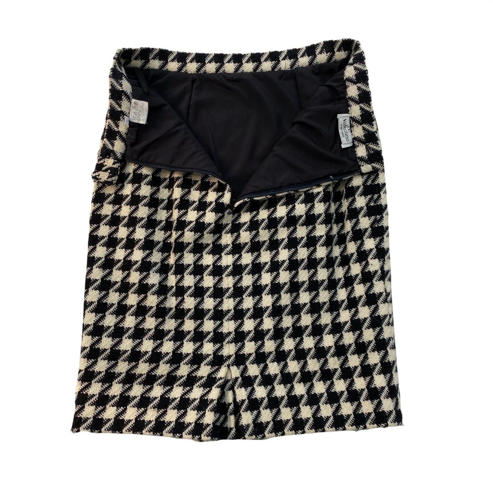 Valentino Vintage 1980's Skirt Suit - image 17