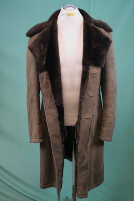Exklusiver Lamm-Fell Mantel L-XL shearling Zaren Luxus Leder