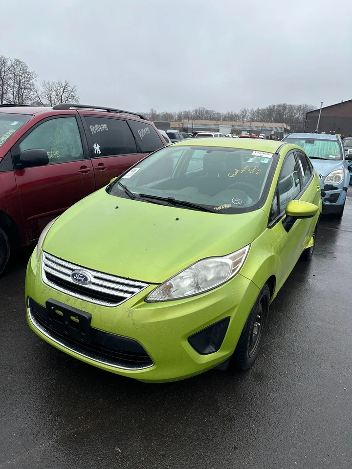 Medidor de velocímetro usado serve: 2012 Ford Fiesta cluster MPH com centro de mensagens grau - Imagem 3 de 4