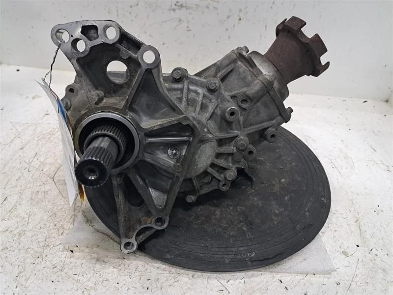 2015-2017 GMC Acadia Transfer Case Assembly OEM - Изображение 2 из 4