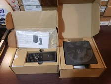 Cisco 6825 Cordless IP Phone DECT Bundle CP-6825-3PC-BUN-NA Handset Base- NEW