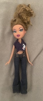 No Feet!!!! Bratz Doll Yasmine 2001 Jeans And Purple Bunny Top Clean