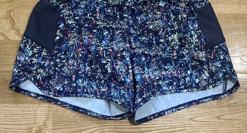 Girl's Athleta Printed Shorts Size 12 EUC - Picture 3 of 3