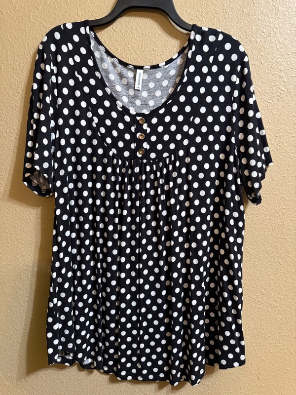 POPYOUNG TOP BLOUSE 3X (XL, SEE MEASUREMENTS) BLACK WHITE SHORT SLV STRETCH