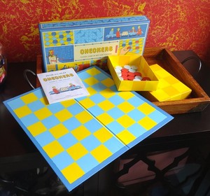 KIKKERLAND Classic Game of Wit and Cunning CHECKERS Players Eiko Shimada Game