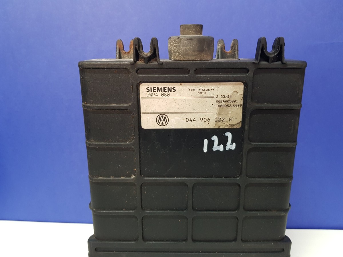 伊四00   022 023 024 025 026 027 028 029 ECU Siemens VDO A 002 446 31 40 / A 266 153 84 79 / 5WK90954
