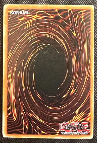 YUGIOH Giant Trunade Dark Beginning 1 DB1-EN032 Rare Unlimited LP - Picture 2 of 2