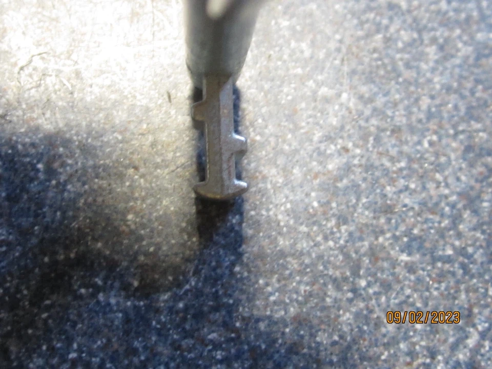 E9 M10 M0 M9 Zimmertür - Schlüssel Buntbartschlüssel BB Bart speziele Bartform - Bild 3 von 4