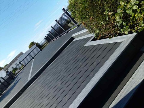 Black Granite 4.8m Composite WPC Decking Deep Woodgrain DIY Kit | FREE Delivery - Picture 3 of 4