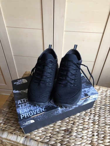 north face black trainers