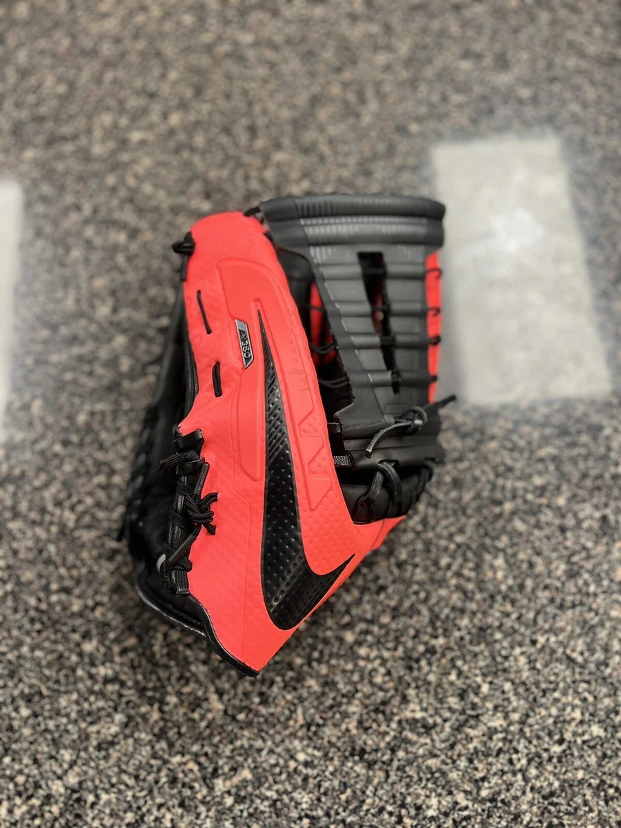 nike vapor 360 hyperfuse baseball glove