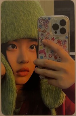[NewJeans] HANNI - Official NewJeans OMG Ditto Hanni Weverse Photocard