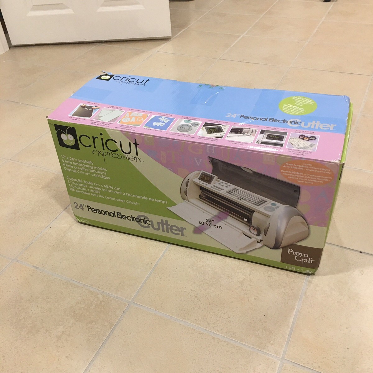 Cricut Expression CREX001 24” Vinyl Cutter With 9 Cartridges And 