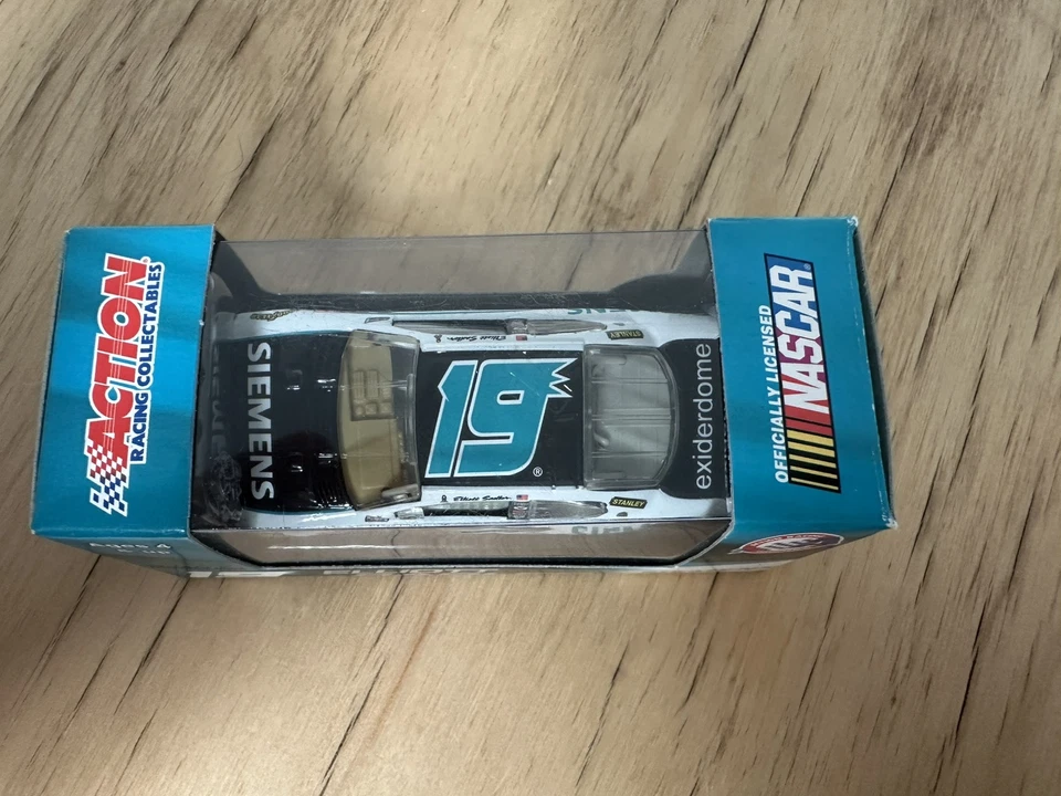 Lote Evernham: Sadler (Siemens + Stanely) Riggs (Stanley) Kahne Mayfield Foto 3 de 4