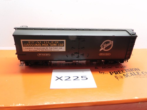 X225 Precision Scale Company 15678 41' Pfaudler Wood Sheathed Milk Car | Condition: Gebraucht