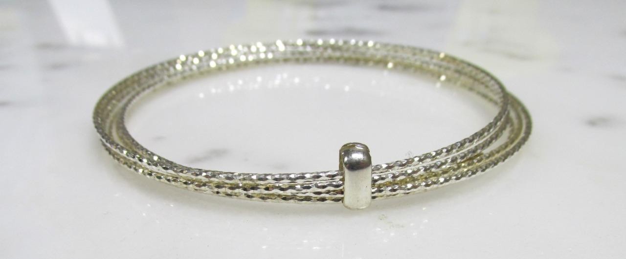 Thin Etched Sterling Silver Interlocking Bangle B… - image 1