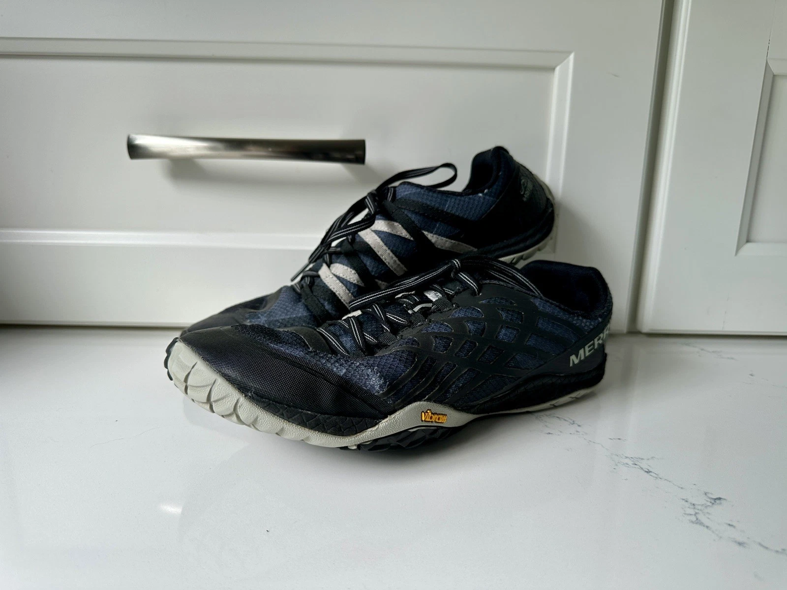 Merrell Trail Glove 4 Barefoot Running Shoes Blsck & Blue Women’s Size 9.5
Opens in a new window or