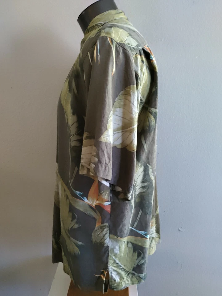 Camisa Tommy Bahama Marrón Multicolor Playa Floral 100% Seda Manga Corta L COMO NUEVA  Foto 2 de 4