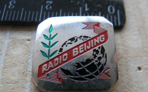 Distintivo spilla vintage Cina "RADIO BEIJING" RARO!!!