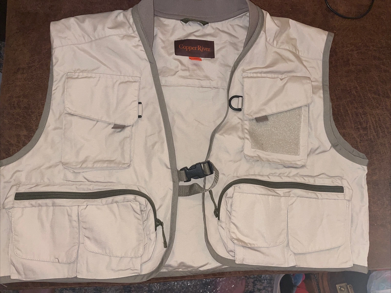 Copper River Fishing Vest 9 Pockets Khaki Size L Sportsman