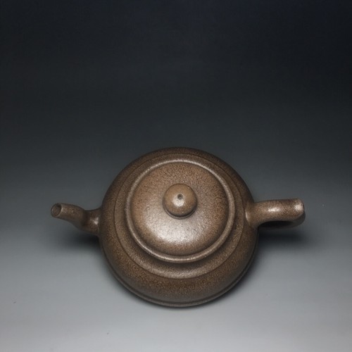 Chinese Yixing Zisha Clay Handmade Exquisite Teapot(扁雅壶 底款:浙甯玉成窑) - Picture 9 of 9