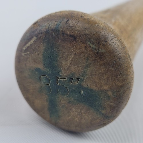 Vintage Hillerich & Bradsby 35" Bat NO 60 U.S.N Chas. Gehringer Louisville KY - Picture 4 of 6