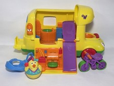 Vtg Playskool Weebles Weegoaway Camper Van RV Bus With Accessories