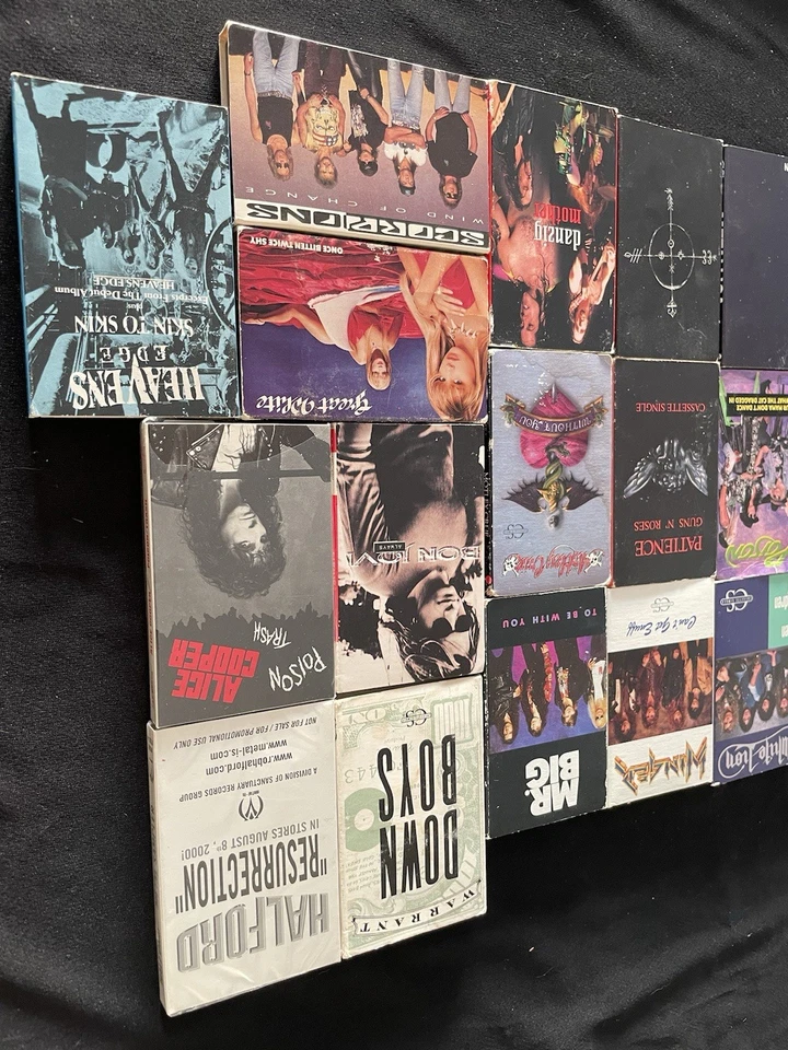 METAL 19 cassette lot Metallica Megadeath Danzig Guns N' Roses Motley Crue Glam - Image 4 of 4