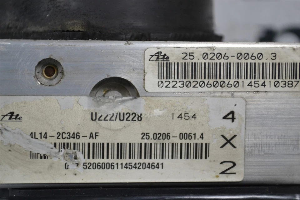 Control de bomba de freno antibloqueo ABS Ford Expedition 2003-04 4L142C346AF OEM 6H3 250 Foto 3 de 4