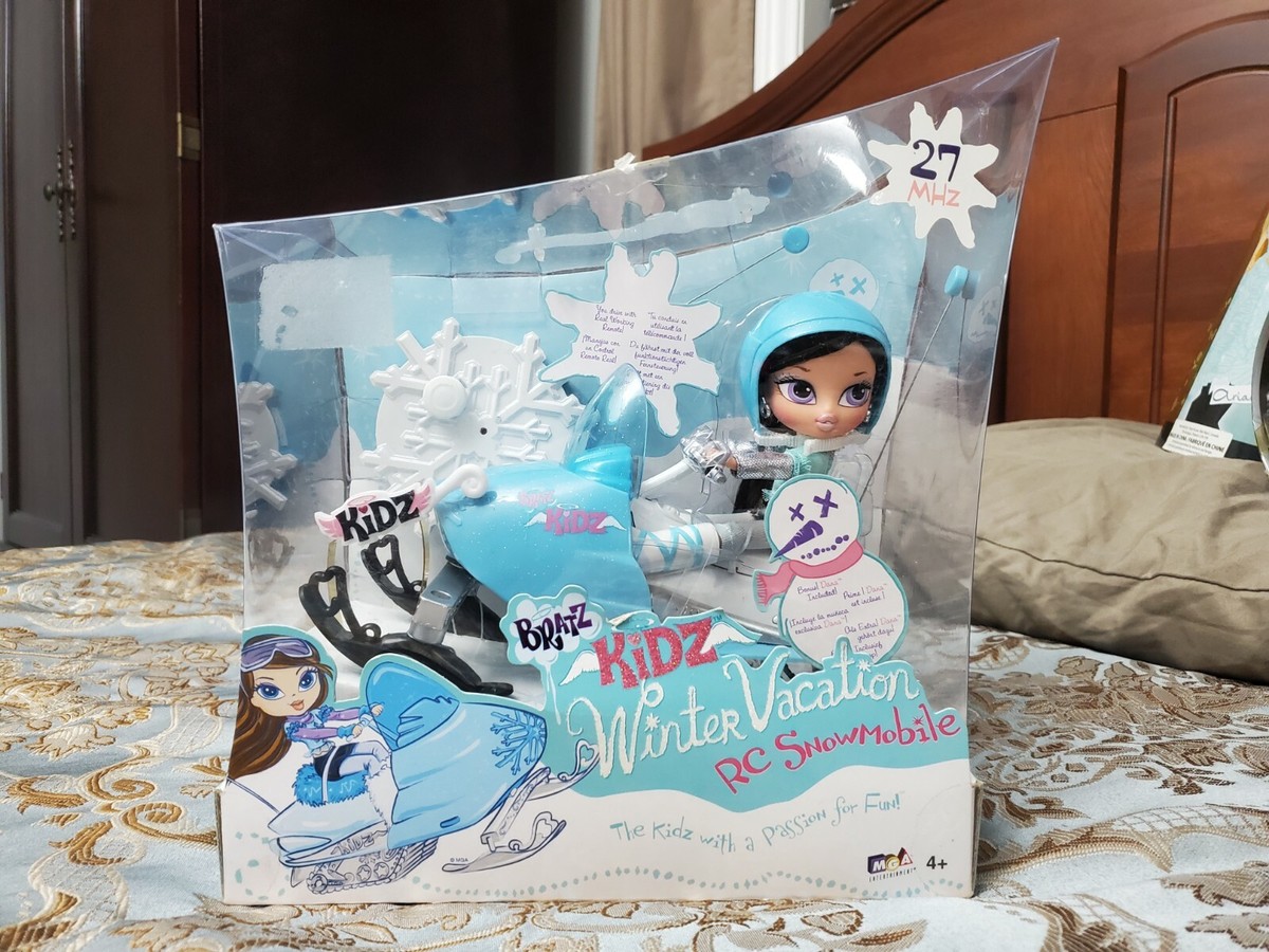 Bratz KIDZ Winter Vacation DANA with RC Snowmobile NRFB~Vintage | eBay