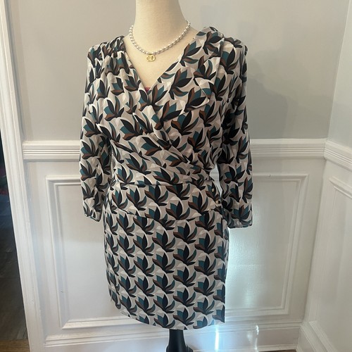 NWT Diane von Furstenberg DVF Women’s Sz 8 Agaton Wrap Mini Dress Blue Silk - Picture 3 of 19