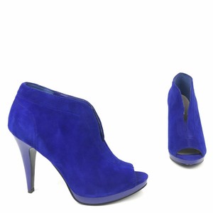 nine west blue suede booties