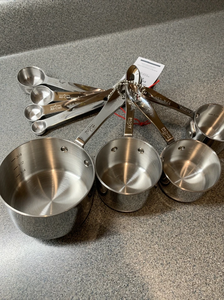 Nuevo Juego de 4 tazas medidoras y 4 cucharas ALL-CLAD de acero inoxidable tamaño estándar Foto 4 de 4