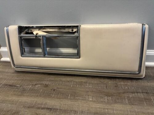1990-1992 Cadillac Brougham RIGHT Side Lower Door Panel/Arm Rest LEATHER WHITE - Foto 2 di 6