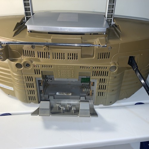 Vintage Aiwa Boombox - Picture 6 of 7
