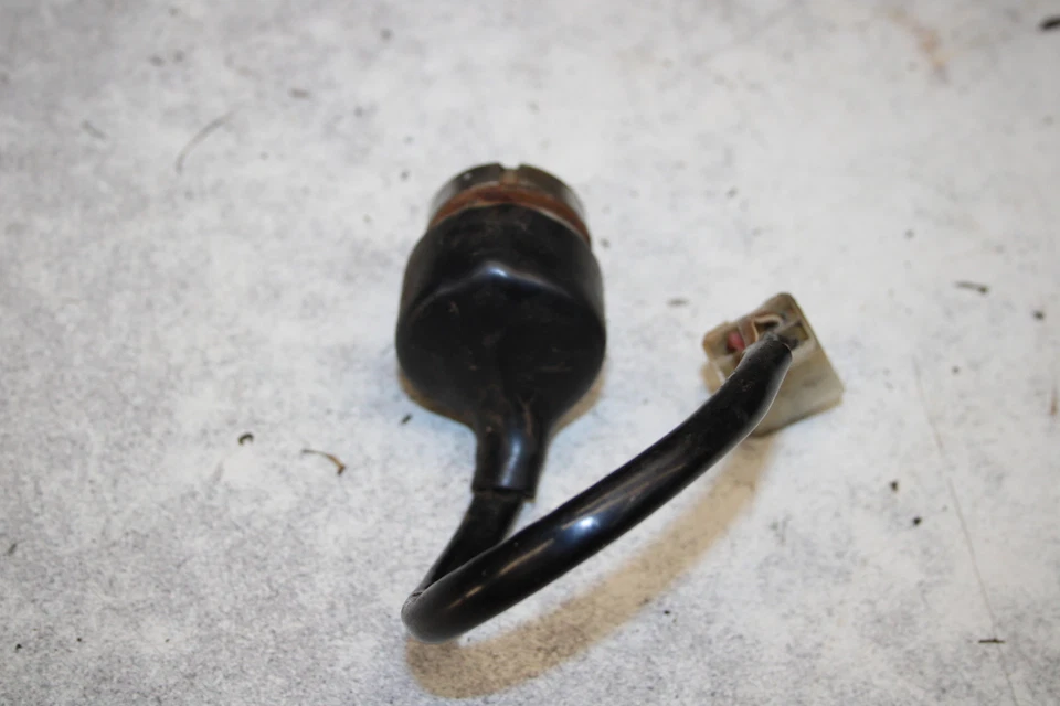 Honda CB360T 1975 CB360 INTERRUPTOR DE BLOQUEO DE ENCENDIDO CON LLAVE P14-1554.XA Foto 3 de 3