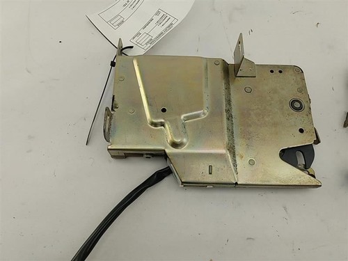 AUDI Cabriolet 8G Pair Of Tonneau Latches Fits 1994 1995 1996 1997 1998 - Picture 2 of 8