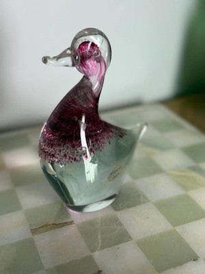 Wedgwood Kunstglas Ente Cranberry rosa signiert & beschriftet Vintage Glasvogel