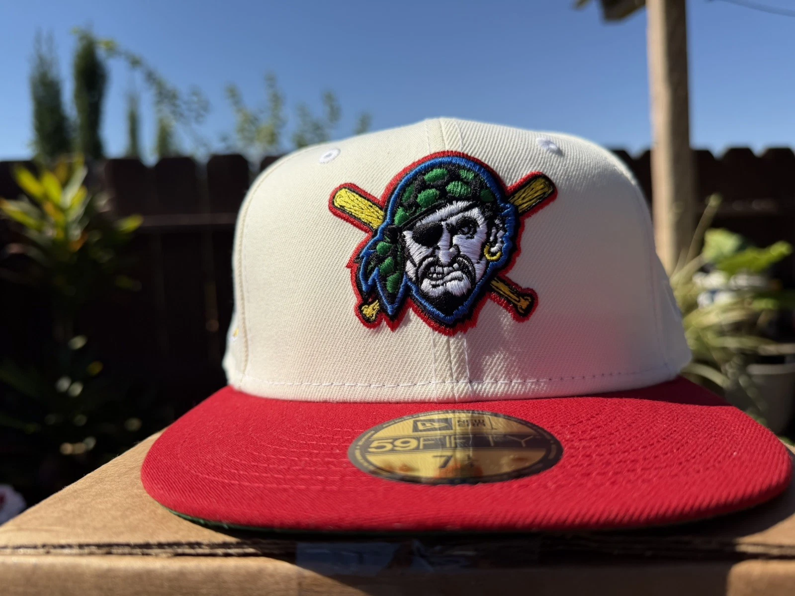 New Era Fitted Pittsburgh Pirates Mac Miller sz 7 1/4 Hat Club Aux Pack K.I.D.S.
Opens in a new wind