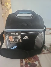 Igloo Maxcold Playmate Gripper 22 Can Blue Soft Cooler Bag. NWT 14”x10”x 10